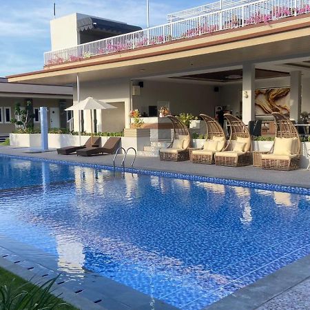 Nio Garden Hotel Sumbawa Bagian luar foto